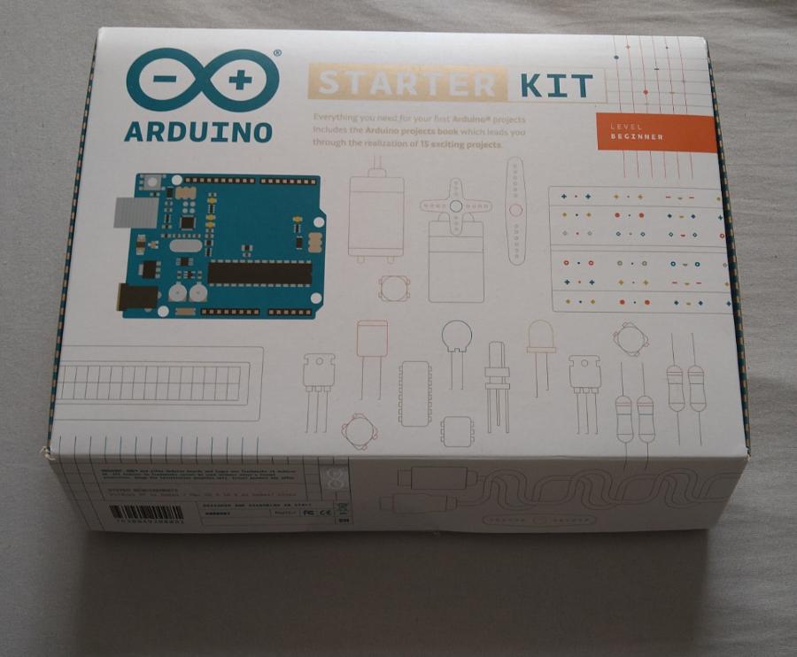 ARDUINO STARTER Everything you need for your first Arduino&reg; projects Includes the Arduino projects book which leads you through the realization of 15 exciting projects. KIT LEVEL BEGINNER 90000c